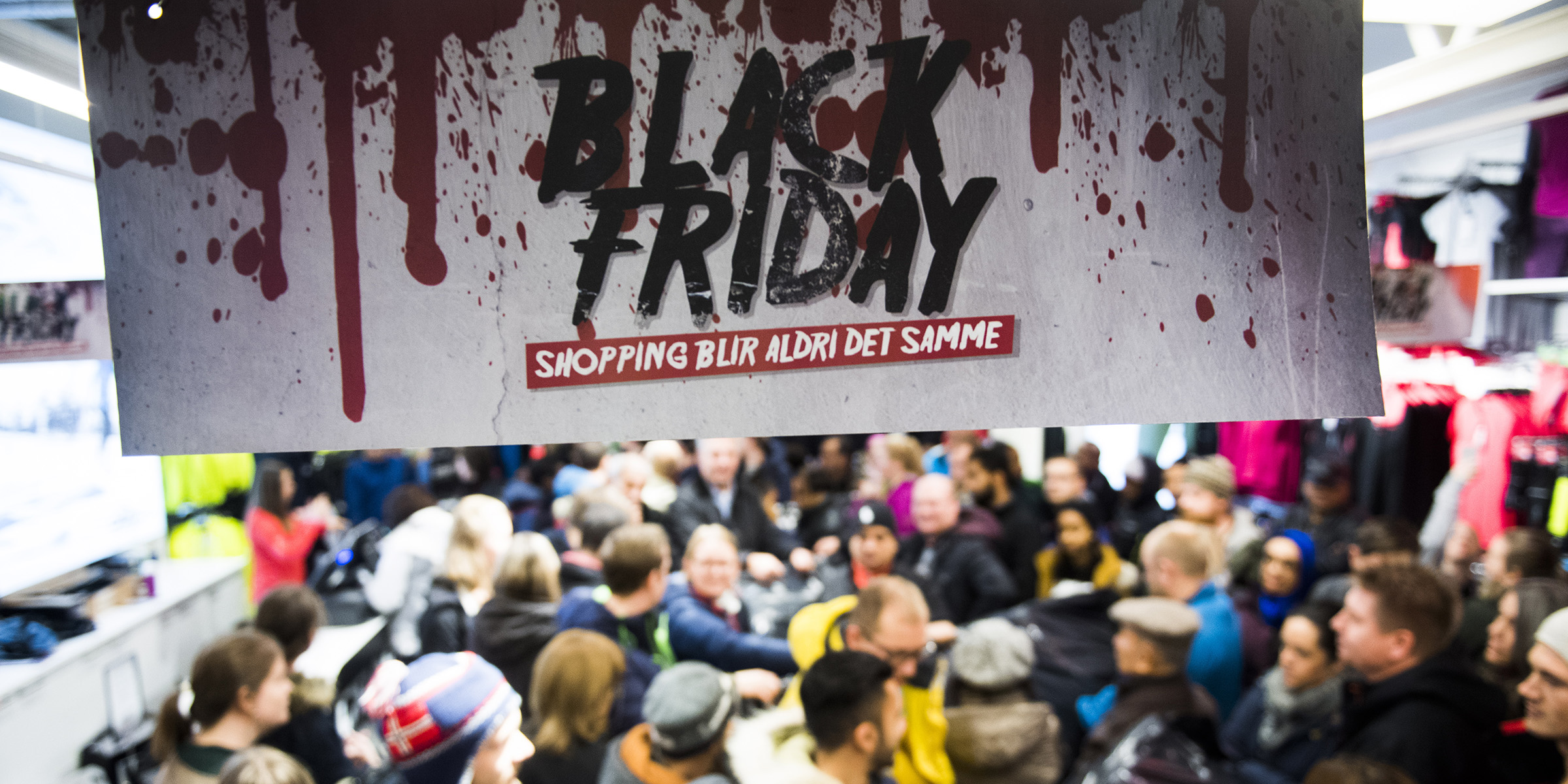 Protester mot Black Friday